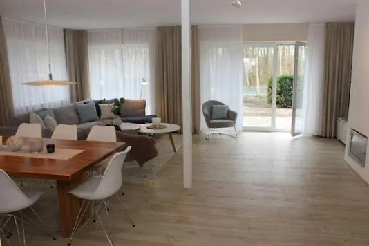 Strandvilla Birkenallee Haus Sommerlicht Neuhaus (Mecklenburg-Vorpommern)